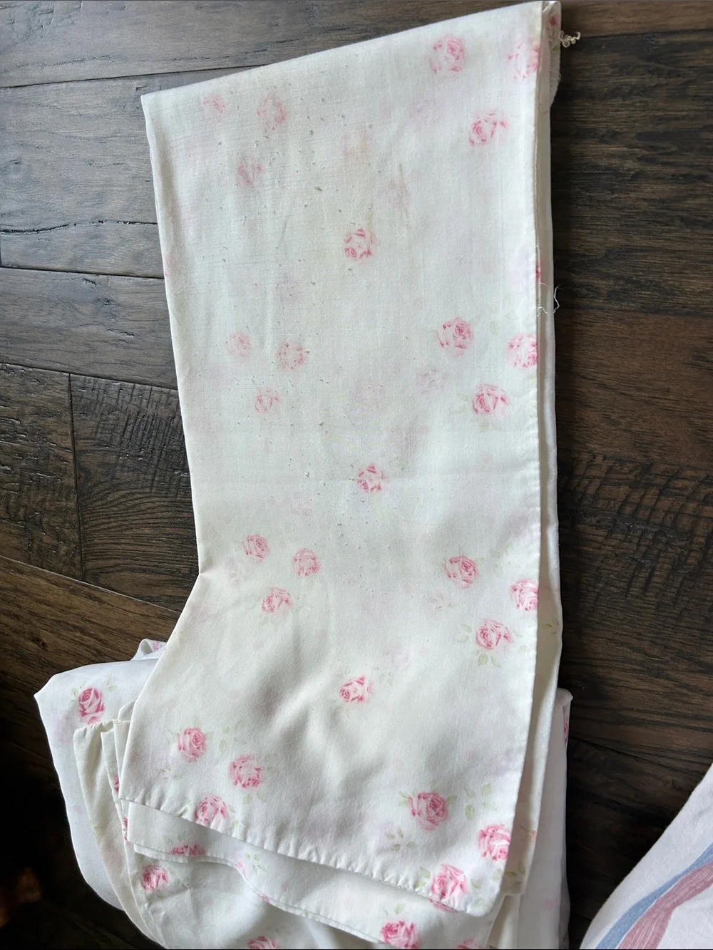 Vintage Pink Rose Print Bed Sheet Set